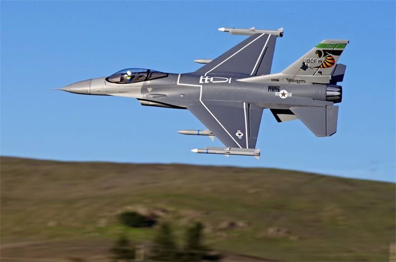 FMS 70mm EDF F-16C Fighting Falcon PNP